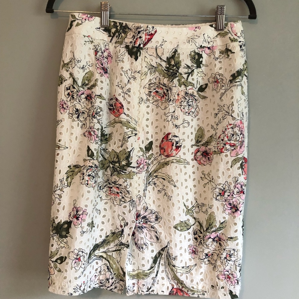 Ann Taylor Floral Eyelet Pencil Skirt